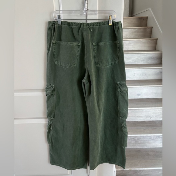 GRLFRND Romee In Lost In Paradise Cargo Jeans - Picture 8 of 14